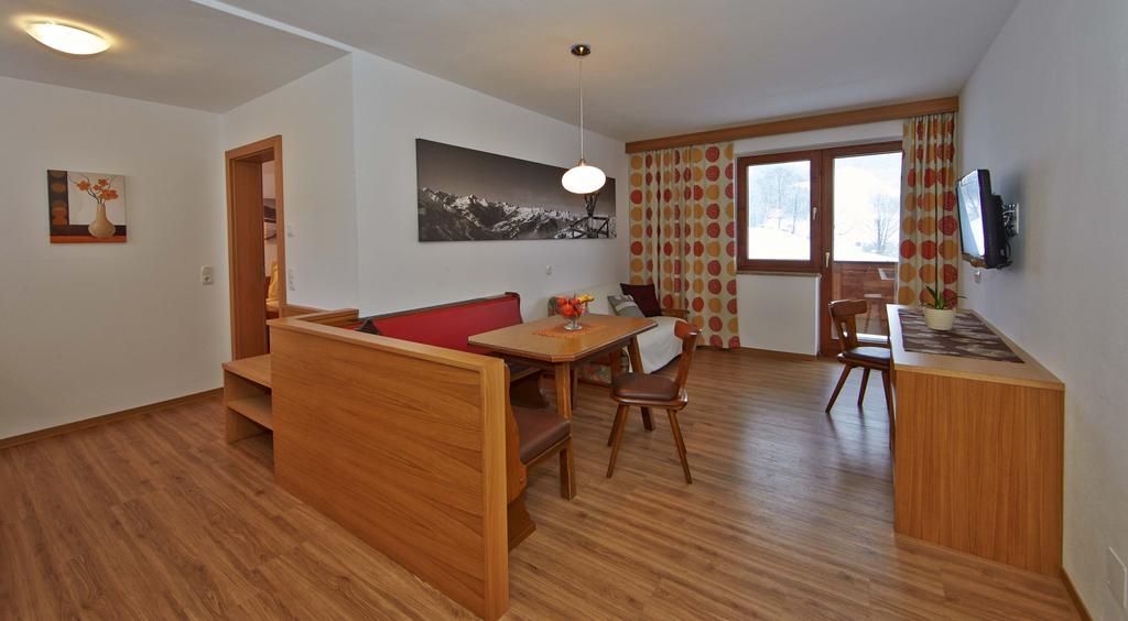 Alpenhit Saalbach公寓 客房 照片
